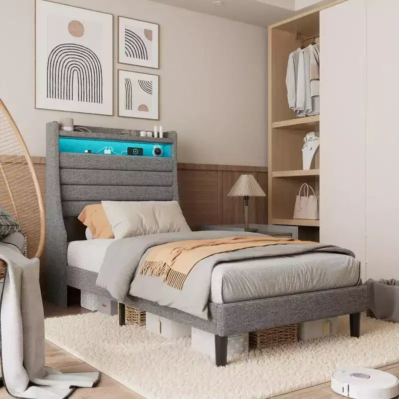 Struttura letto imbottita con piattaforma beige/grigio con LED e ricarica – Matrimoniale/Queen, 1-2 persone
